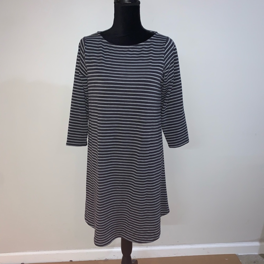 🌹 THYME&HONEY dress size M